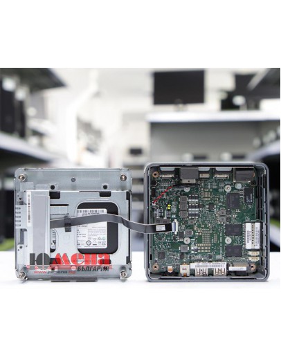 Intel NUC8CY